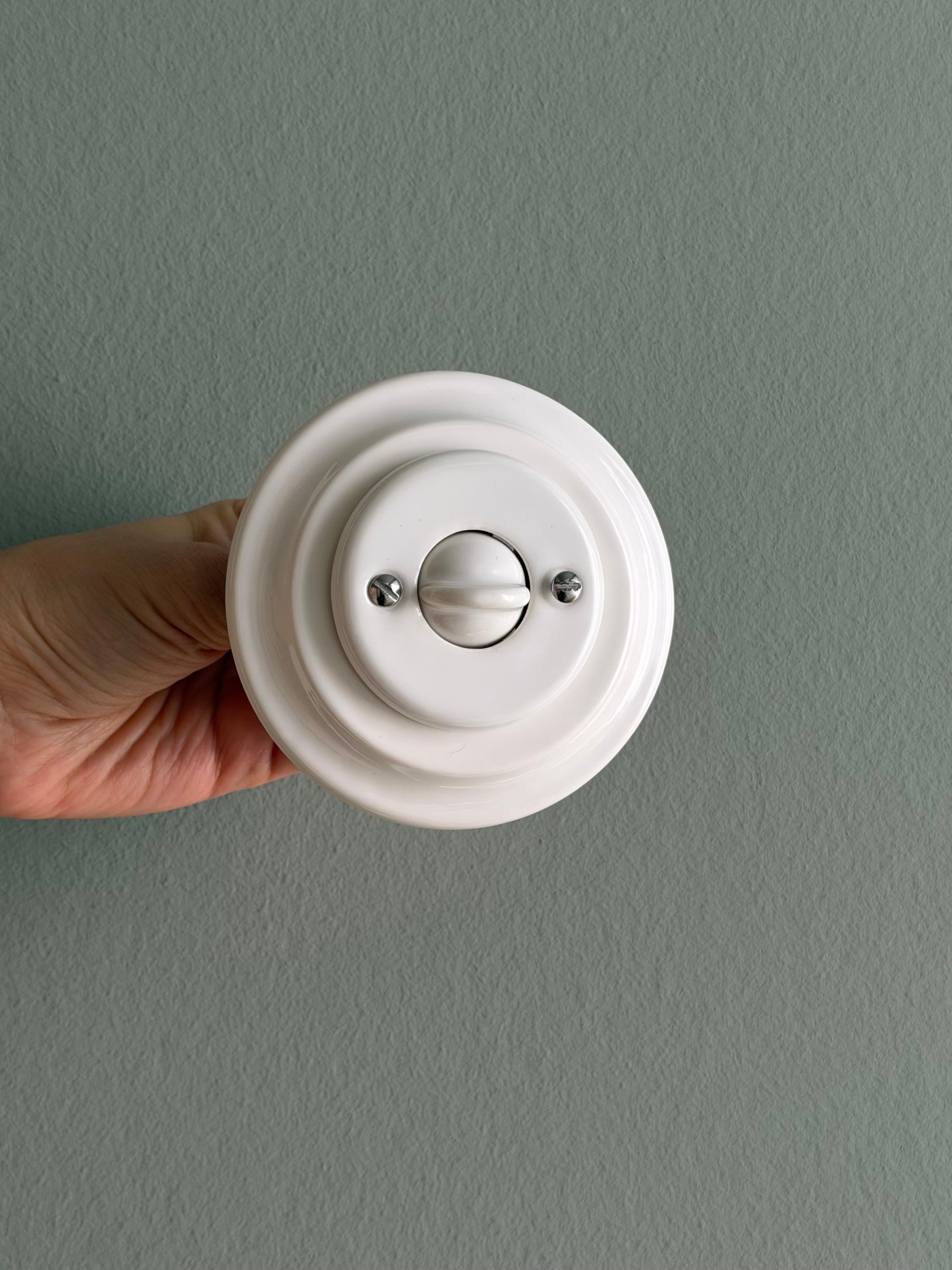 porcelain light switch