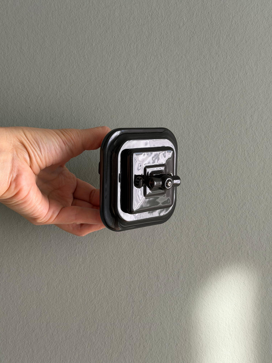 porcelain light switch