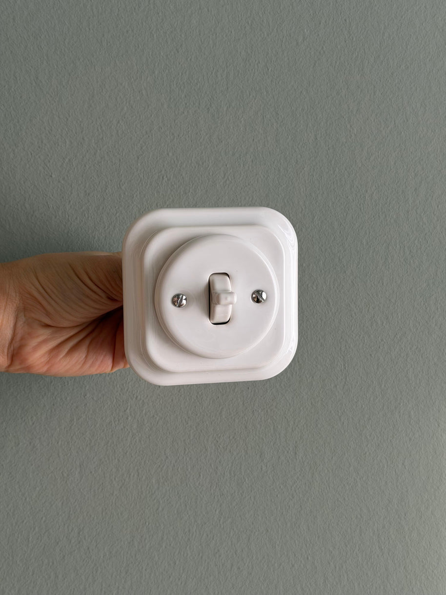 porcelain light switch
